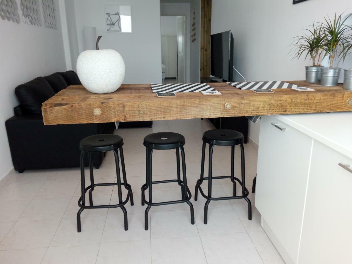 Appartement In Bed With Lisbon 11K à Amadora Extérieur photo